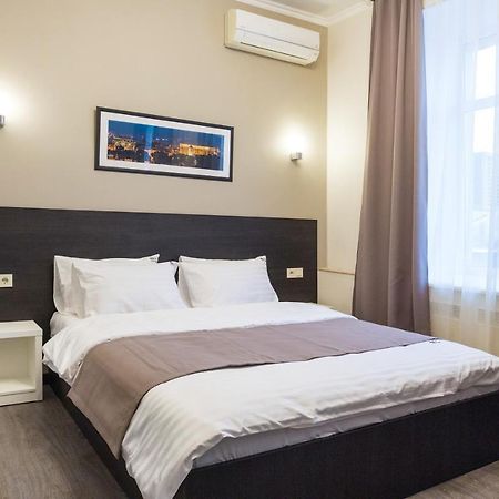 911 Apartments Khreshchatyk Kiev Eksteriør bilde