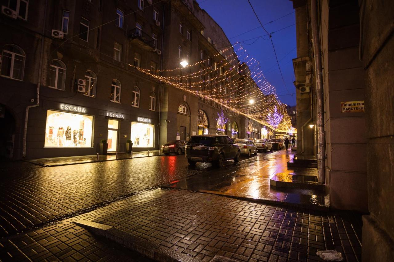 911 Apartments Khreshchatyk Kiev Eksteriør bilde